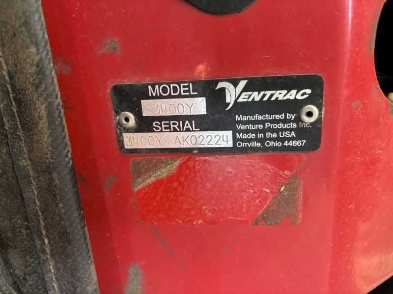 2017 VENTRAC 3400Y COMPACT TRACTOR WITH ATTACHMENTS - SNOW REMOVAL PACKAGE