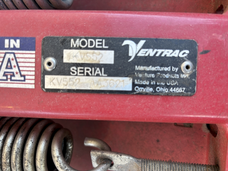 2017 VENTRAC 3400Y COMPACT TRACTOR WITH ATTACHMENTS - SNOW REMOVAL PACKAGE