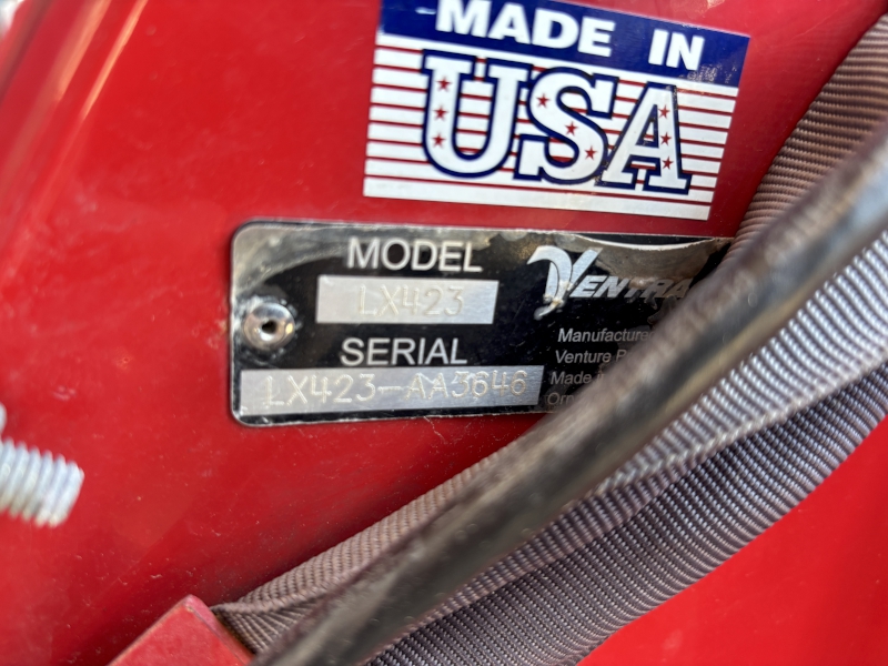 2017 VENTRAC 3400Y COMPACT TRACTOR WITH ATTACHMENTS - SNOW REMOVAL PACKAGE