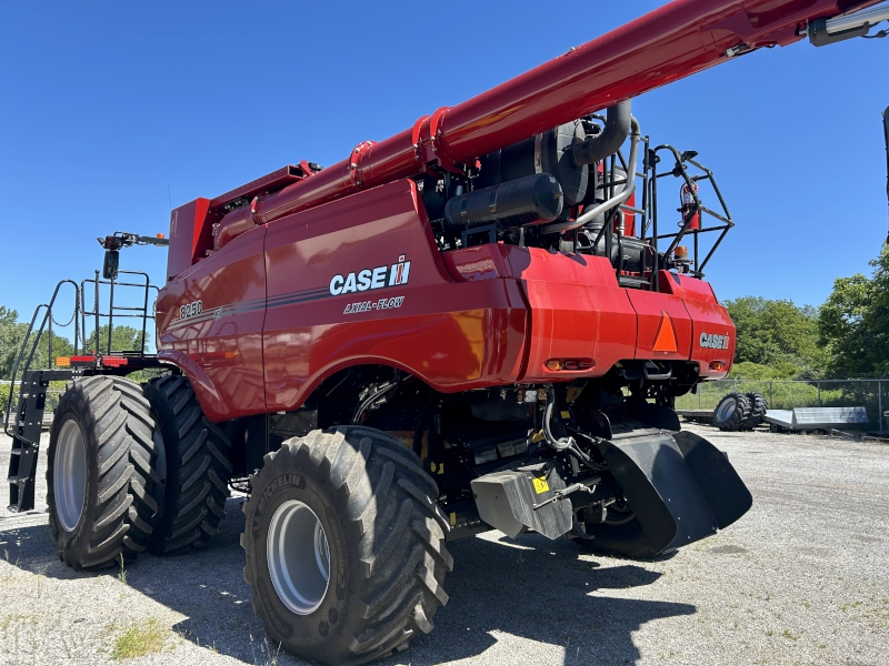 2023 CASE IH 8250 AXIAL-FLOW COMBINE