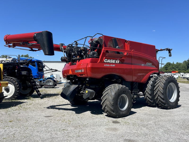 2023 CASE IH 8250 AXIAL-FLOW COMBINE