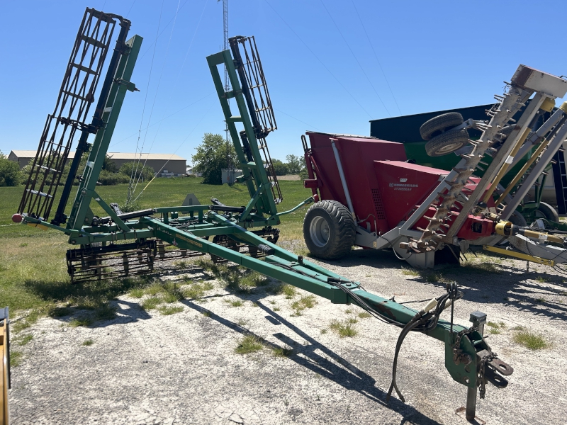 2011 GREAT PLAINS 2330SC ROLLING BASKET