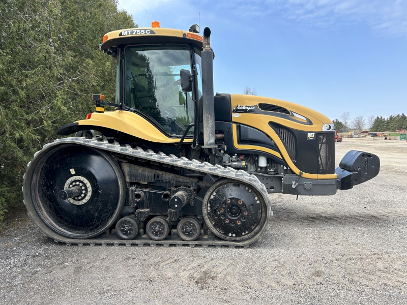 2009 CHALLENGER MT755C TRACTOR