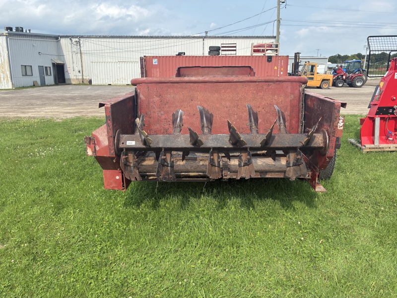 1988 CASE IH 595 MANURE SPREADER