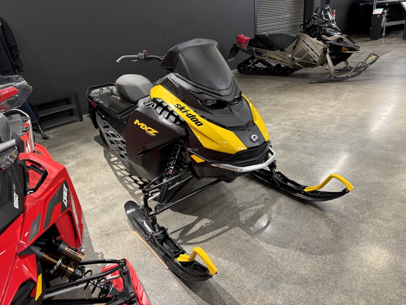 2027 SKI-DOO MXZ SPORT 600 EFI SNOWMOBILE