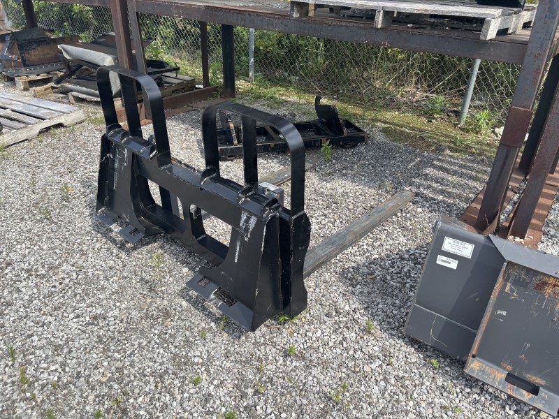 2026 HORST 5500 POUND PALLET FORK