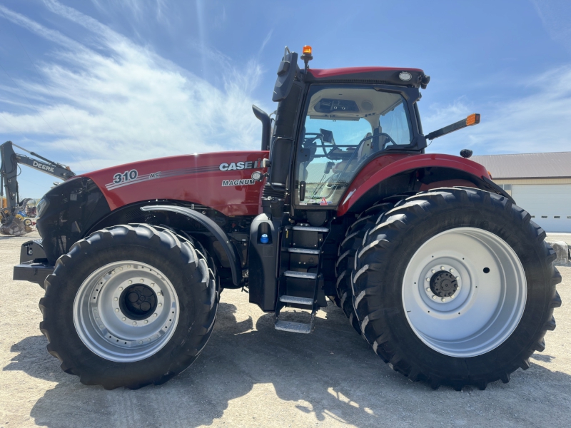 2022 CASE IH MAGNUM 310 TRACTOR