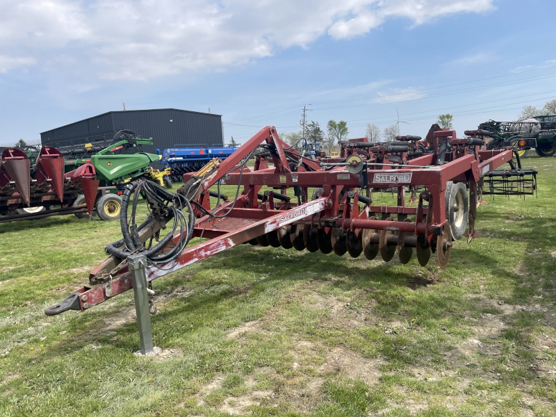 2005 SALFORD CTS 9709 CHISEL PLOW