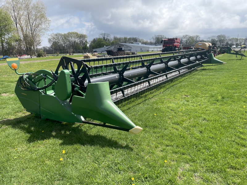 2011 JOHN DEERE 635F FLEX DRAPER HEAD