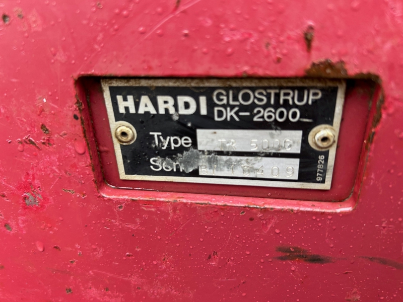 1989 HARDI TR500 PULL-TYPE SPRAYER