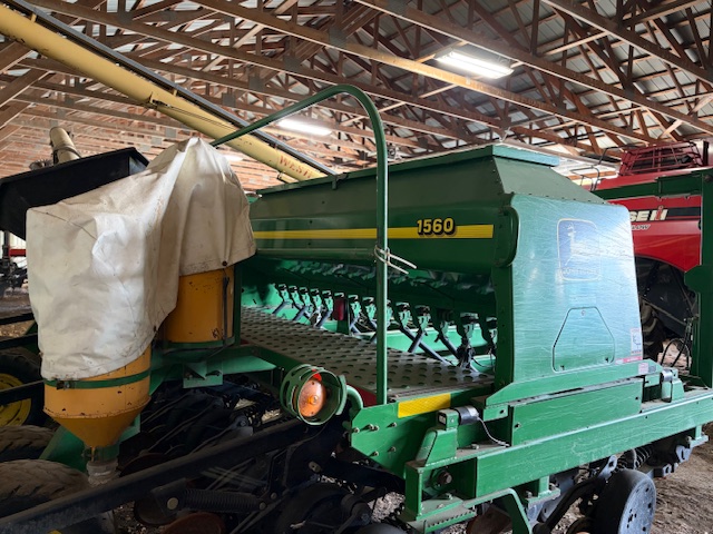 2002 JOHN DEERE 1560 NO-TILL DRILL