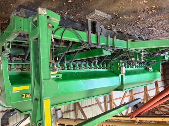 2002 JOHN DEERE 1560 NO-TILL DRILL