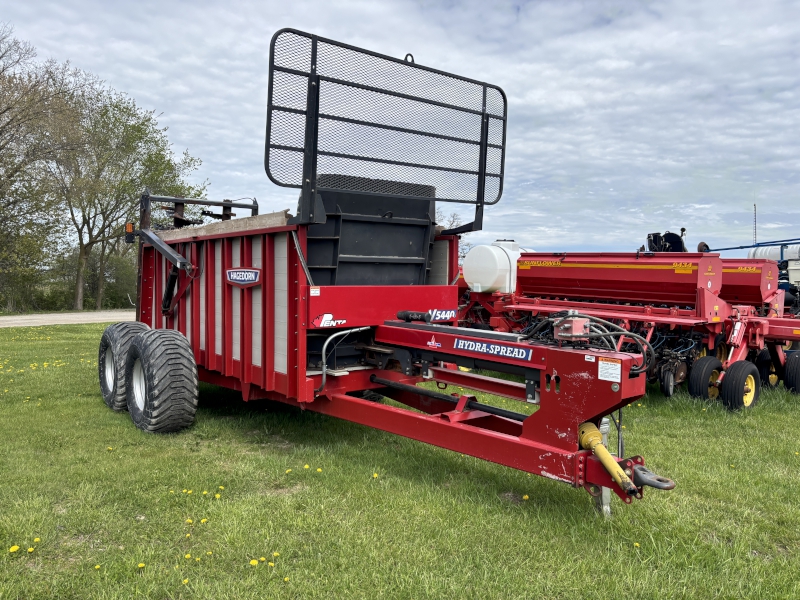 2023 HAGEDORN 5440 MANURE SPREADER