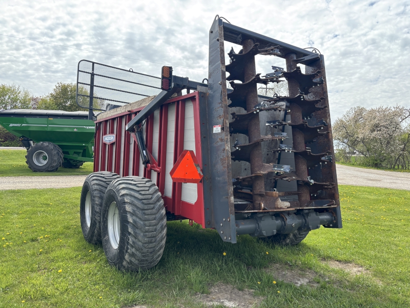 2023 HAGEDORN 5440 MANURE SPREADER