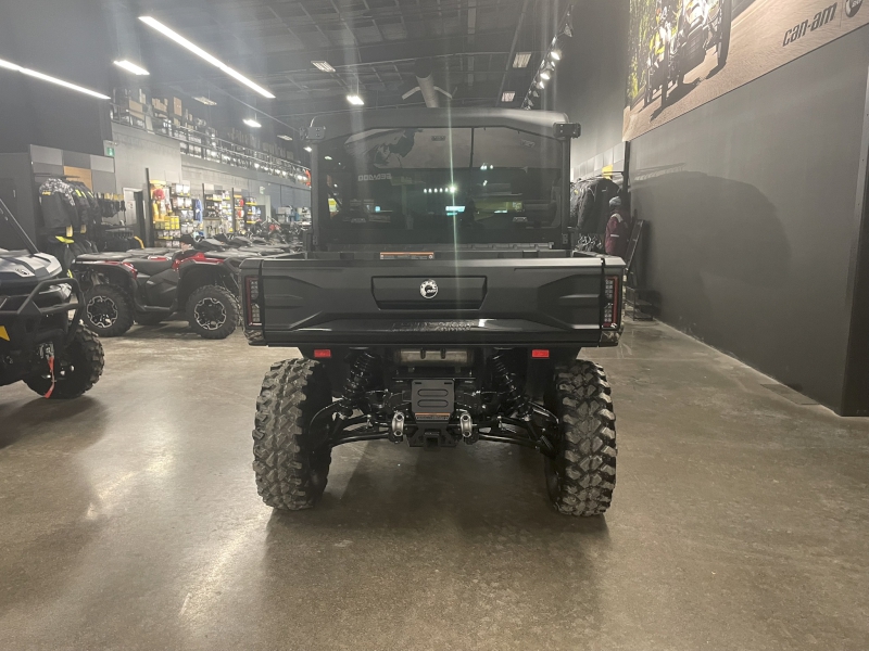 2026 CAN-AM DEFENDER LIMITED HD11 SIDE BY SIDE