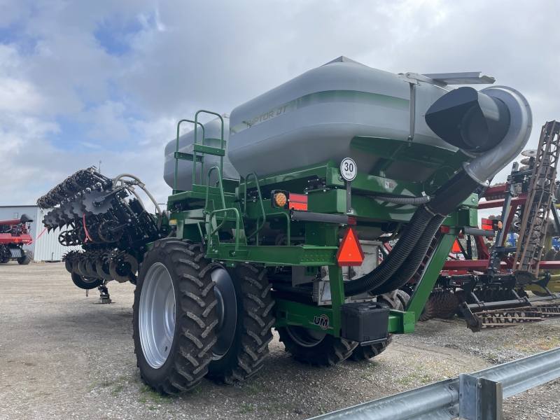 2024 UNVERFERTH RAPTOR 2030DT STRIP TILLER
