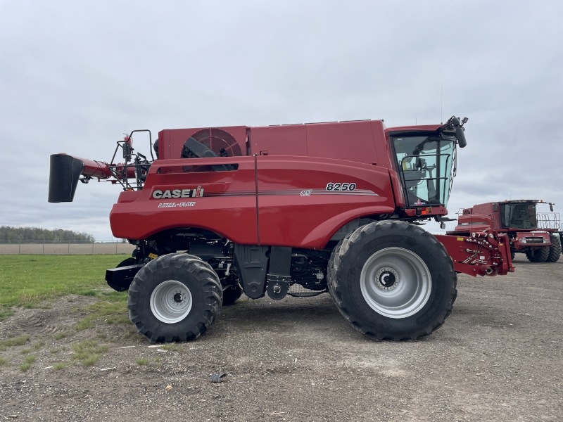 2023 CASE IH AXIAL-FLOW 8250 COMBINE