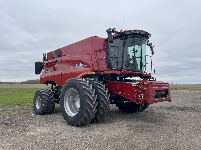2023 CASE IH AXIAL-FLOW 8250 COMBINE