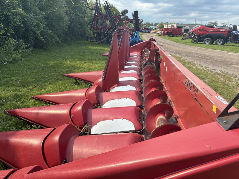 2003 CASE IH 2412 CORN HEAD