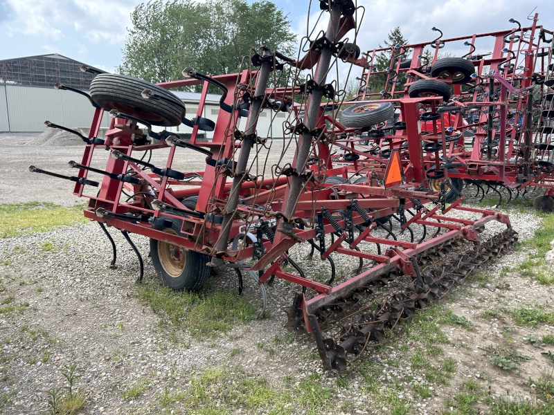 2000 KONGSKILDE SBC S-TINE FIELD CULTIVATOR