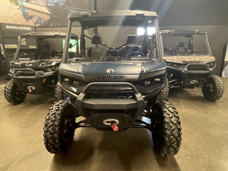 2026 CAN-AM DEFENDER XT HD11 SIDE BY SIDE