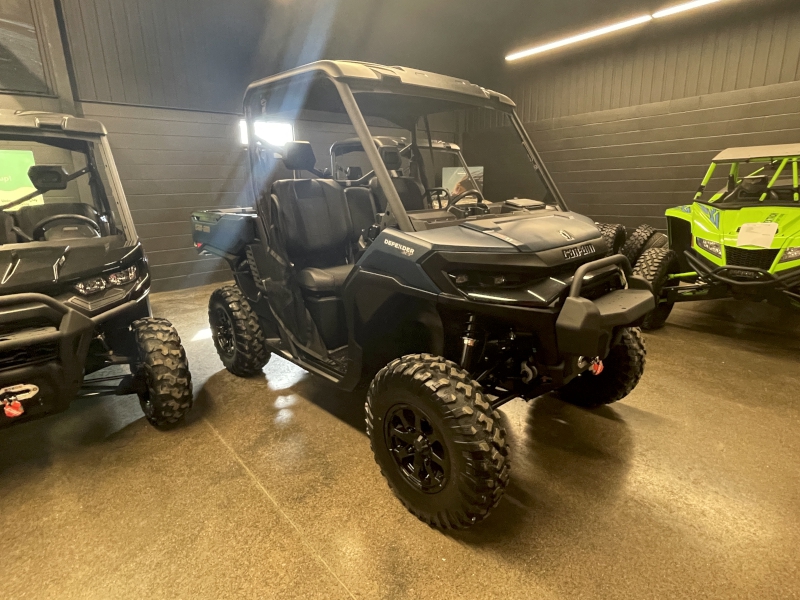 2026 CAN-AM DEFENDER XT HD11 SIDE BY SIDE