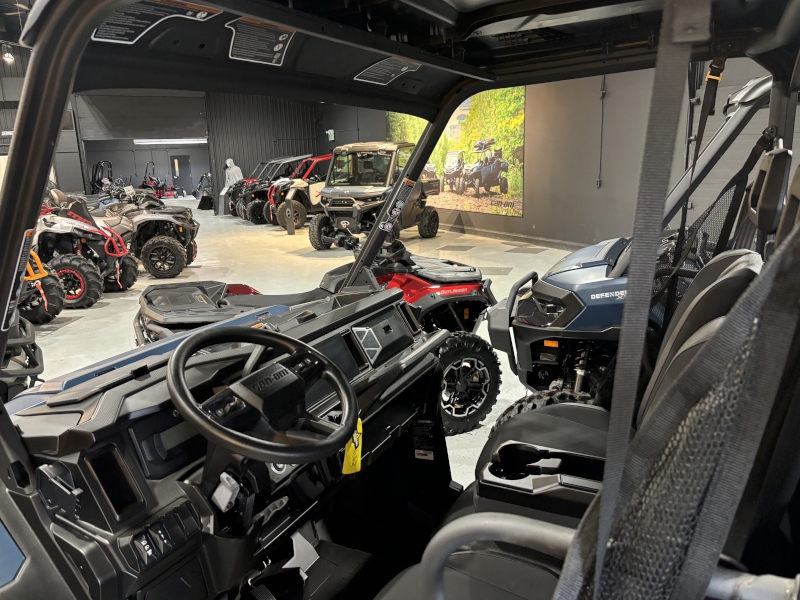 Side-by-Side/Utility Vehicle  2026 CAN-AM DEFENDER XT HD11 SIDE BY SIDE Photo