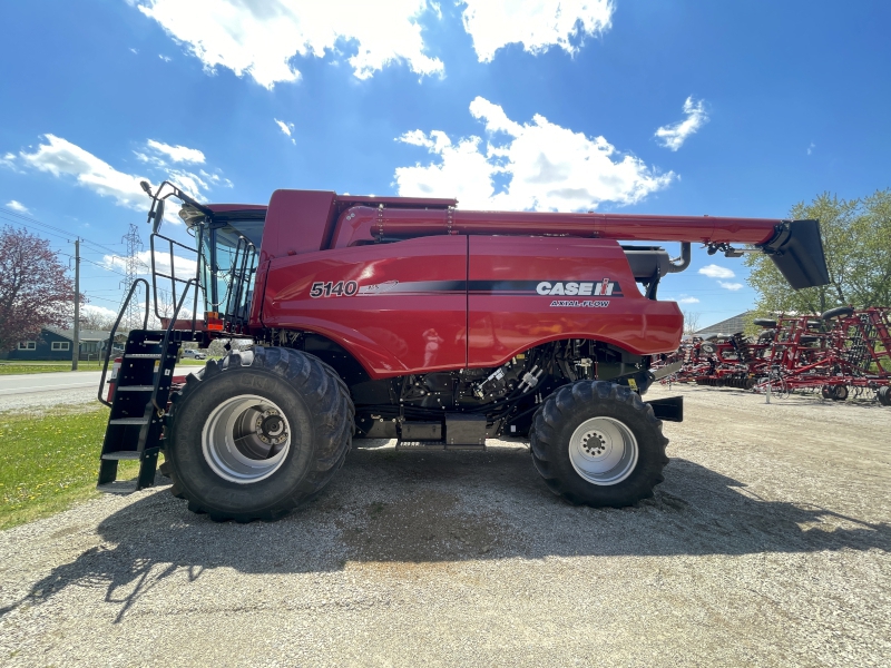2017 CASE IH 5140 AXIAL-FLOW COMBINE