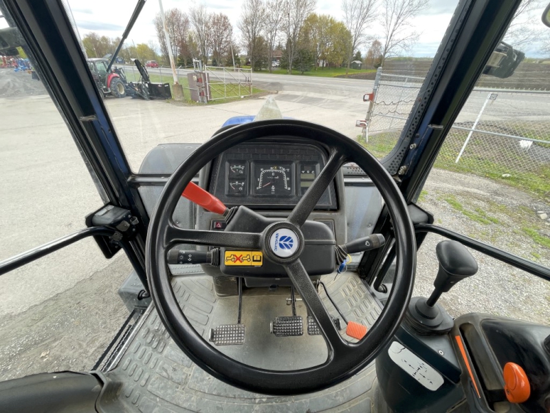 2003 NEW HOLLAND TM140 TRACTOR