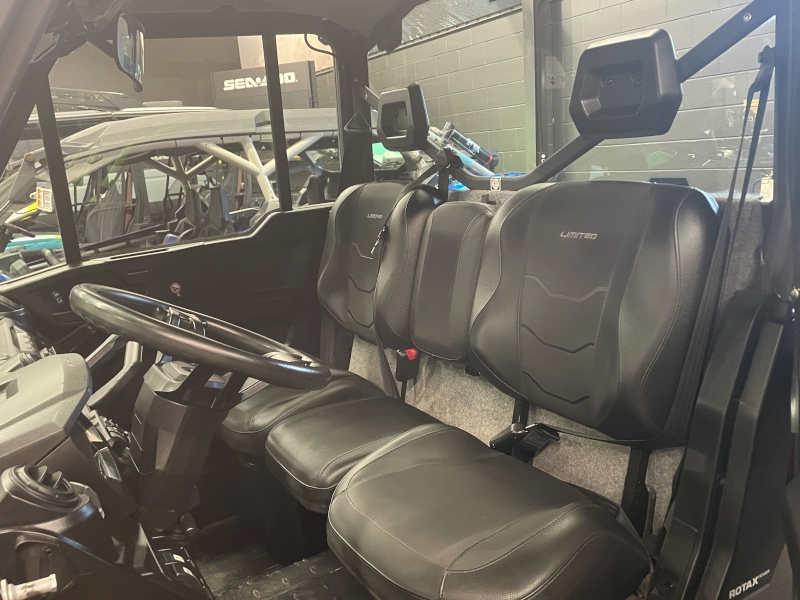 Side-by-Side/Utility Vehicle  2024 CAN-AM DEFENDER LIMITED HD10 SIDE BY SIDE Photo