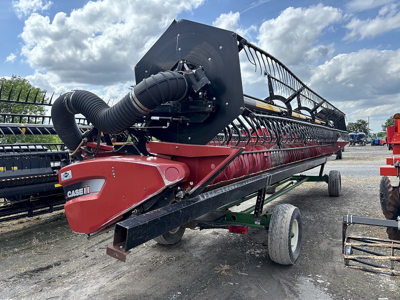 2009 CASE IH 2020 FLEX HEAD PACKAGE WITH HEADER CART