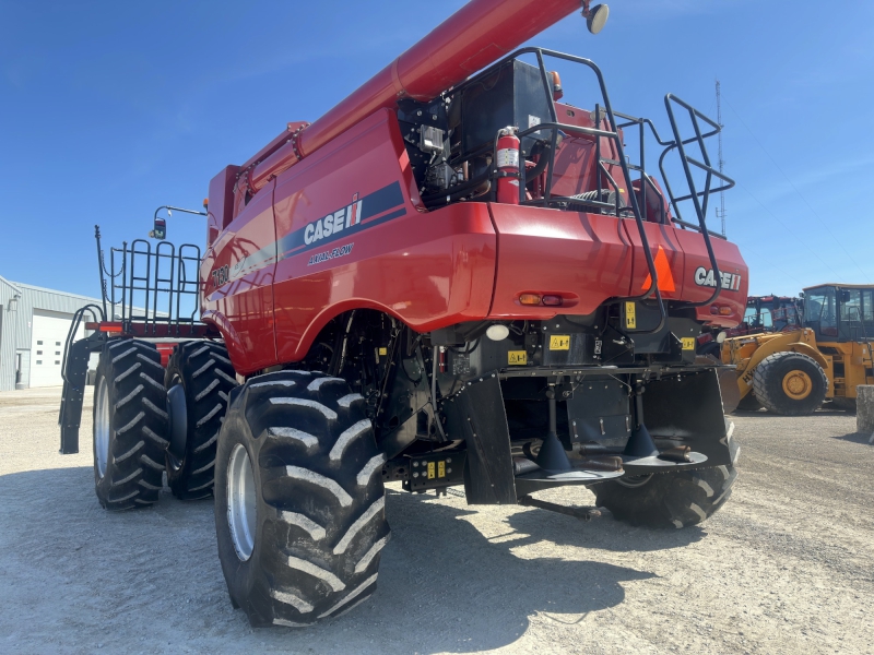2012 CASE IH 7130 AXIAL FLOW COMBINE PACKAGE WITH CASE IH 2162 FLEX DRAPER HEAD