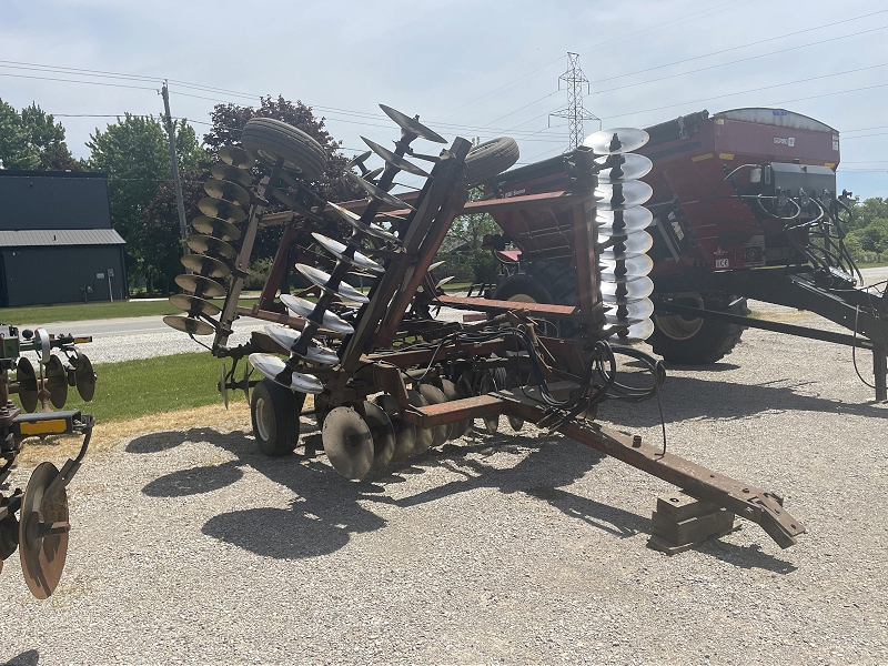 1979 INTERNATIONAL 496 DISC HARROW
