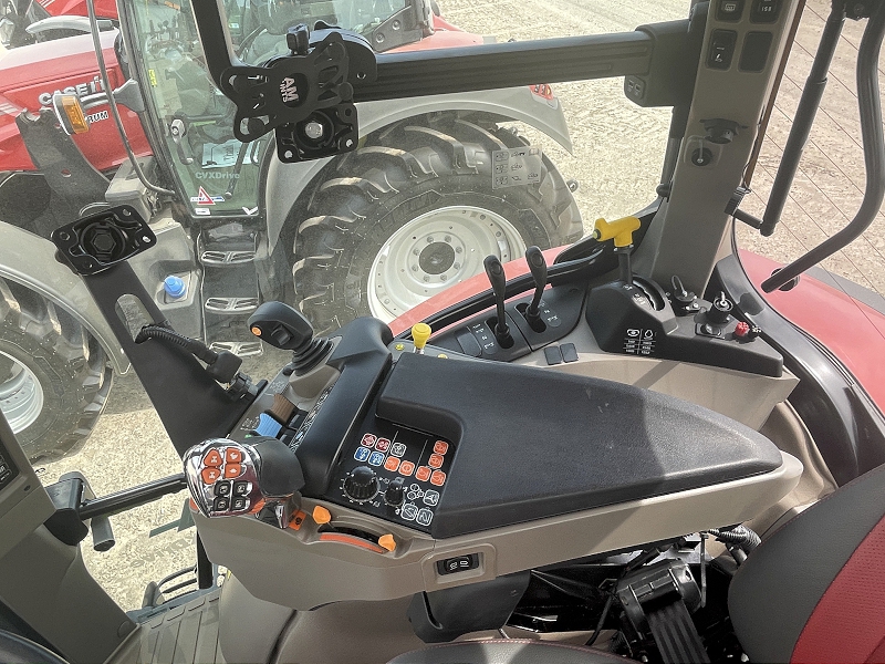 2024 CASE IH VESTRUM 130 TRACTOR