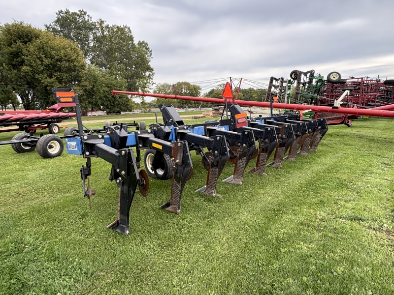 2010 BLU-JET SUBTILLER 4 IN-LINE DEEP-TILLAGE RIPPERS