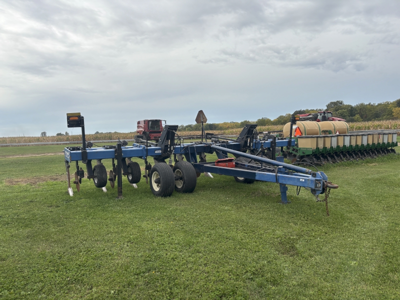 2010 BLU-JET SUBTILLER 4 IN-LINE DEEP-TILLAGE RIPPERS