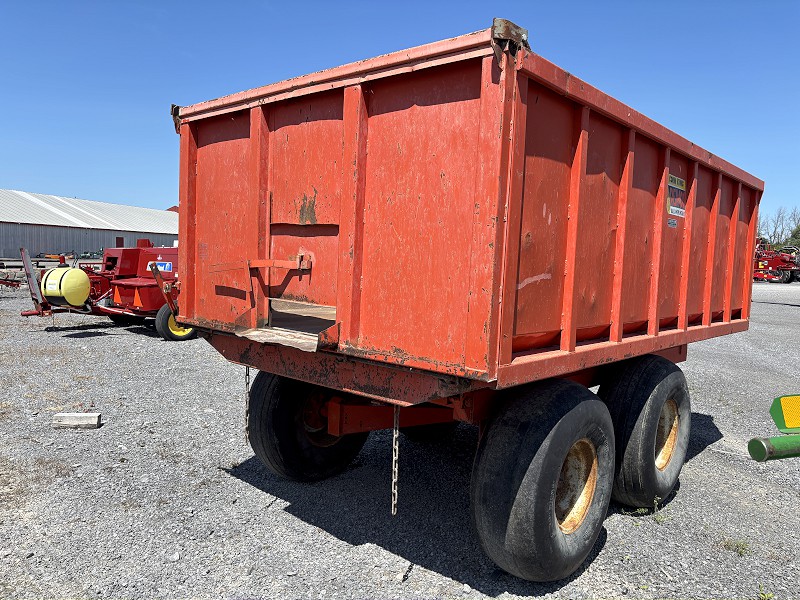 1985 DEMCO CORN KING DUMP TRAILER