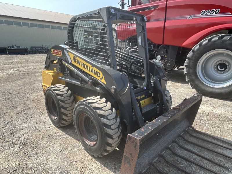 2018 NEW HOLLAND L220 SKID STEER LOADER