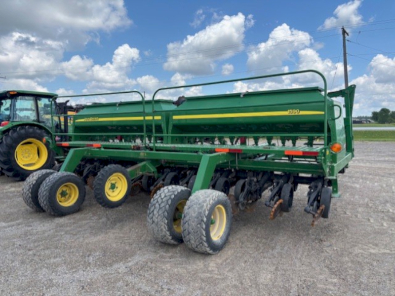 2011 JOHN DEERE 1590 NO-TILL DRILL