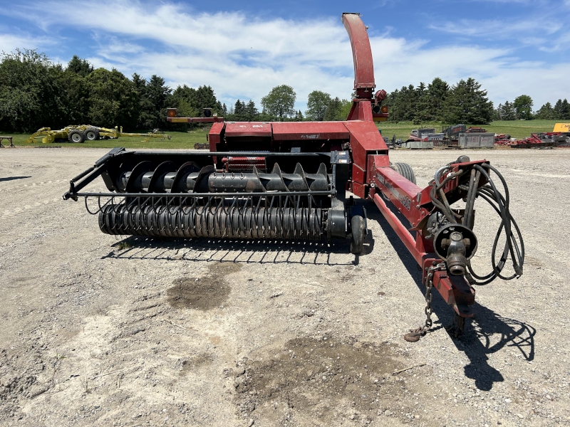 2016 CASE IH FHX300 PULL TYPE FORAGE HARVESTER