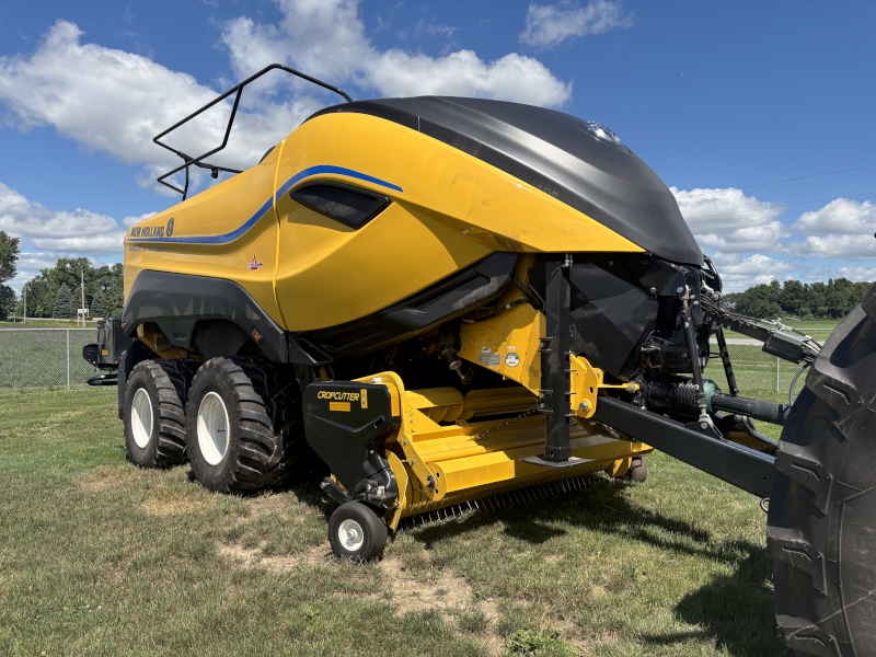 2025 NEW HOLLAND BIGBALER 340R HD LARGE SQUARE BALER