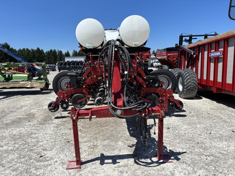 2023 CASE IN 2150 16 ROW EARLY RISER PLANTER