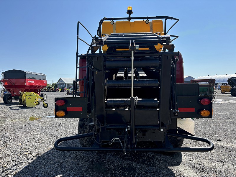 2018 NEW HOLLAND 330 PLUS BIG SQUARE BALER