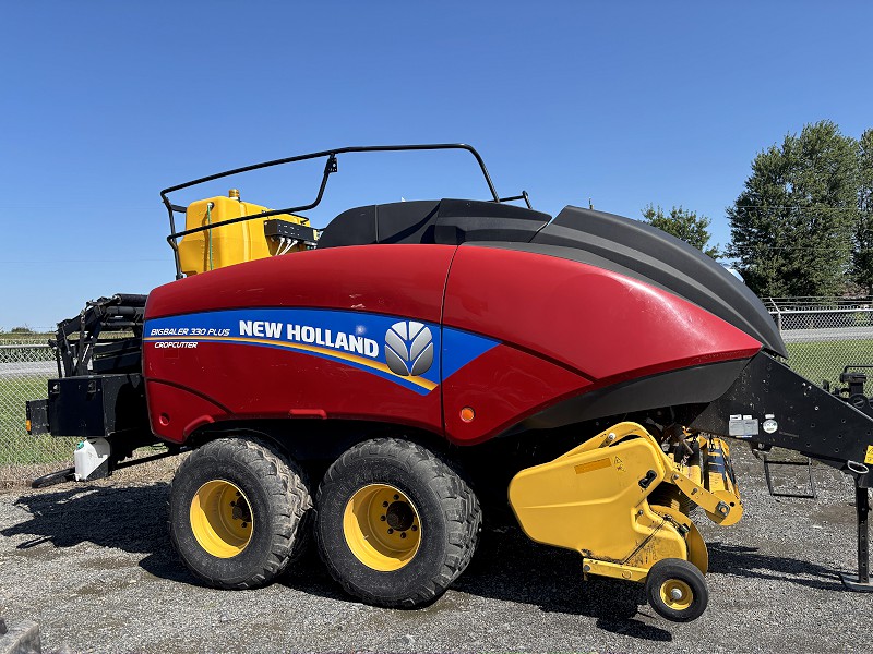 2018 NEW HOLLAND 330 PLUS BIG SQUARE BALER