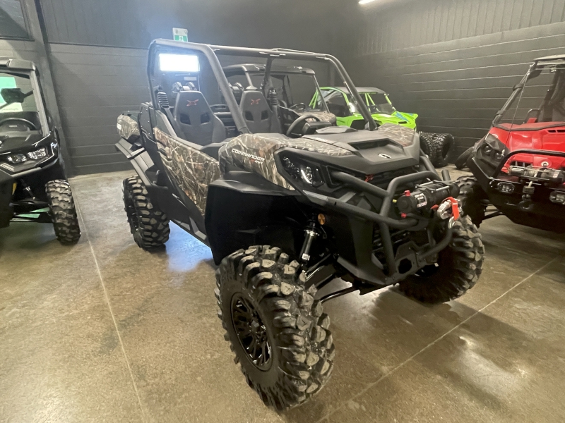 2026 CAN-AM COMMANDER XMR 1000R SIDE BY SIDE
