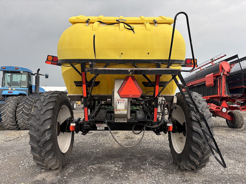 2016 JOHN DEERE 1775NT 16R30 PLANTER WITH MONTAG FERTILZER CART