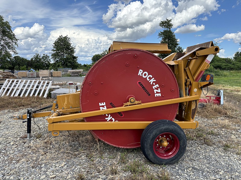 2022 HAYBUSTER 3106 ROCK-EZE ROCK PICKER