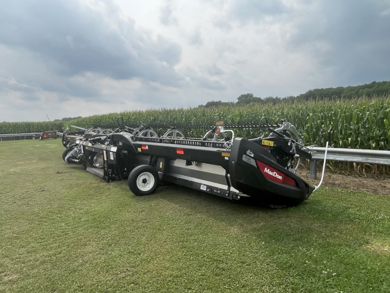 2022 MACDON FD240 FLEX DRAPER HEAD