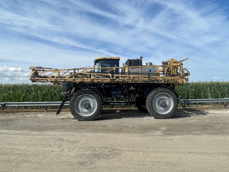 2013 ROGATOR RG1300 SELF PROPELLED SPRAYER