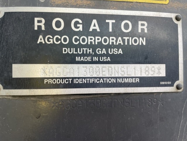2013 ROGATOR RG1300 SELF PROPELLED SPRAYER